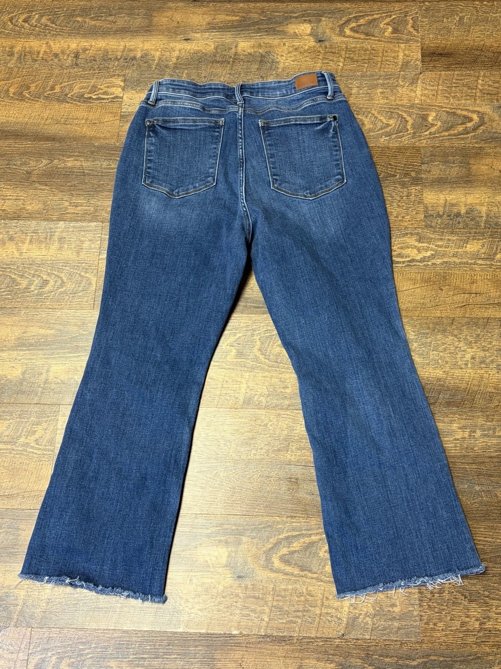 Judy Blue Mid Rise Boot Cut Raw Hem Jeans Womens 14W Dark Wash Blue Stretch - Picture 6 of 8